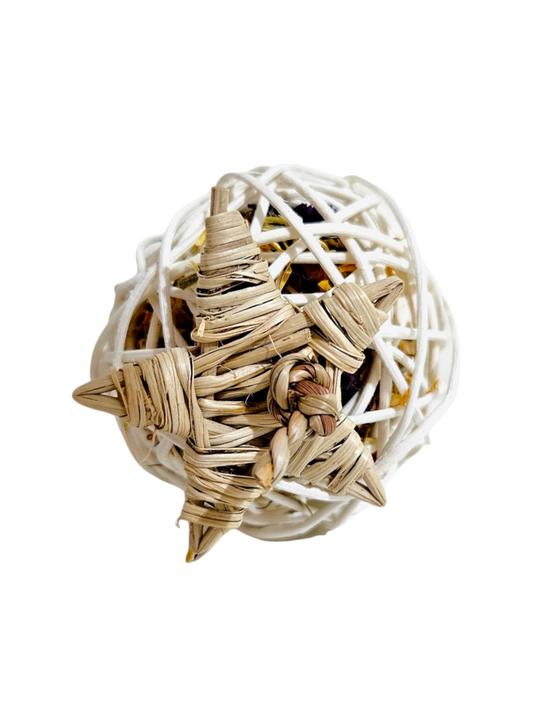 LBB's Fling, Throw & Nibble